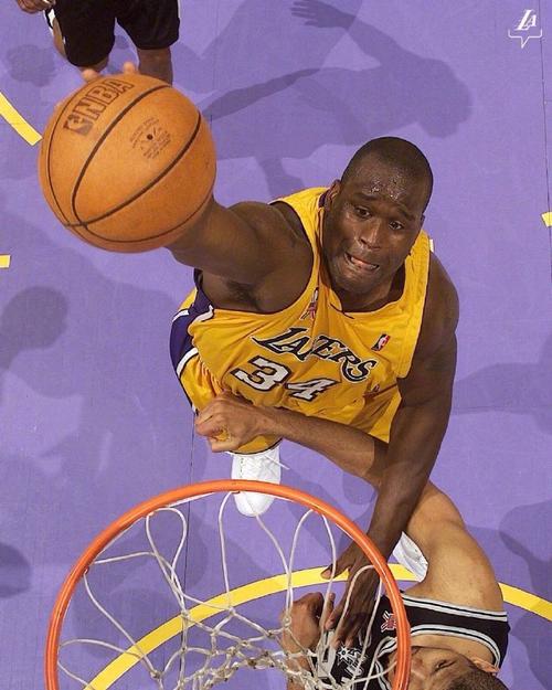 客场与毕包互交白卷，巴黎遭遇近10年球队欧冠首场0-0（巴黎客场与毕尔巴鄂互交白卷，近十年来首次欧冠揭幕战踢成0-0）