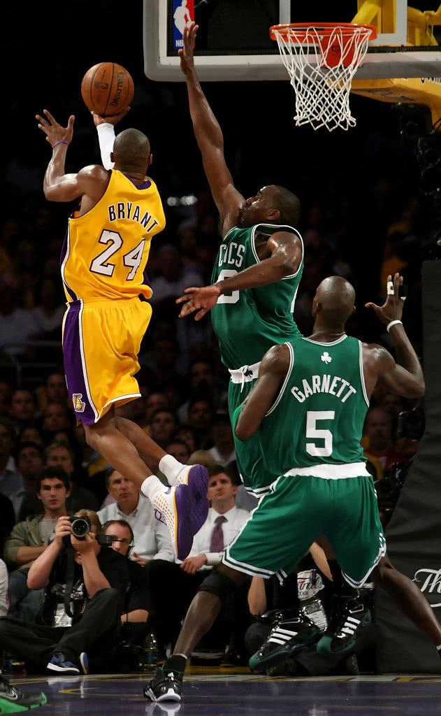 巴黎圣日耳曼外线火力猛烈（巴黎圣日耳曼外线火力全开）