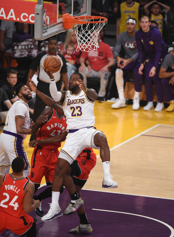 外媒：阿什拉夫对在非洲杯前回归保持乐观（外媒：阿什拉夫乐观盼在非洲杯前复出）