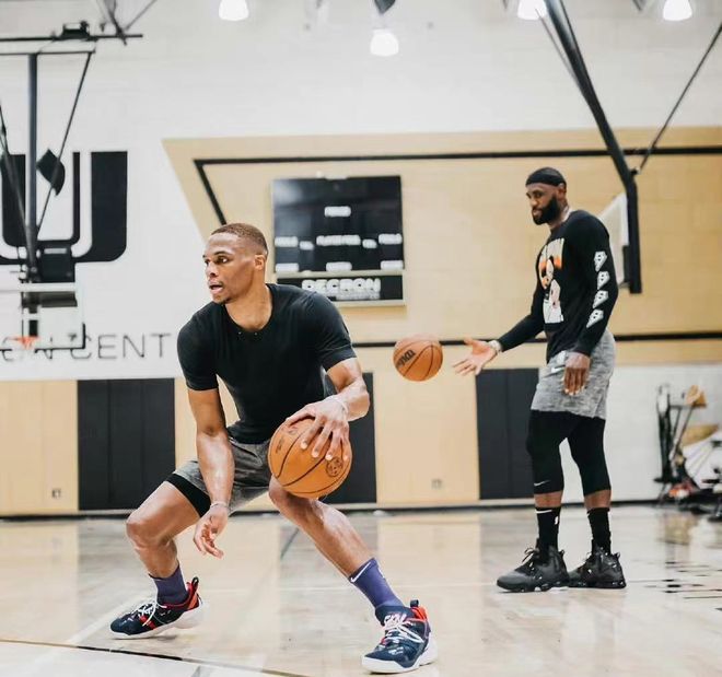 皇马齐达内战术显效4-0取胜塞尔塔（齐达内战术奏效 皇马4-0横扫塞尔塔）