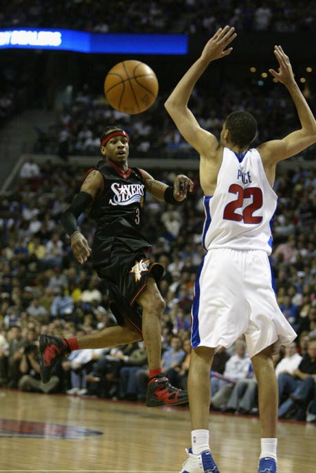 官方：恰尔汗奥卢手腕受伤退出土耳其大名单，不会出战西班牙（官方：手腕受伤，恰尔汗奥卢退出土耳其大名单，缺席战西班牙）