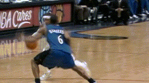 生涯第25次50+！哈登成NBA历史第四老的55+先生（哈登生涯第25次轰50+，成NBA史上第四年长的55+得分者）